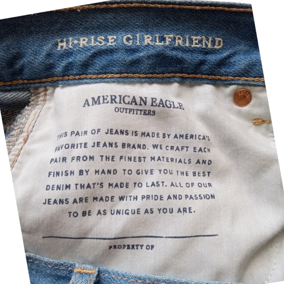 AMERICAN EAGLE Hi-Rise Girlfriend Distressed Jeans - Picture 4 of 11